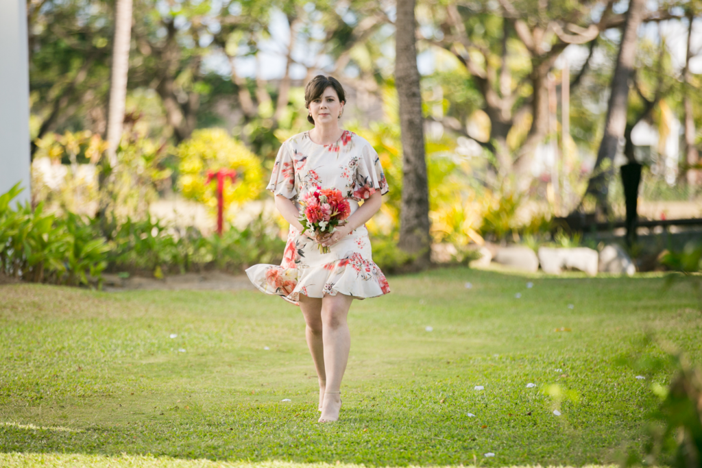 White wedding photoshoot at Hilton Fiji Beach Resort and Spa by Cheer Wedding Photography
