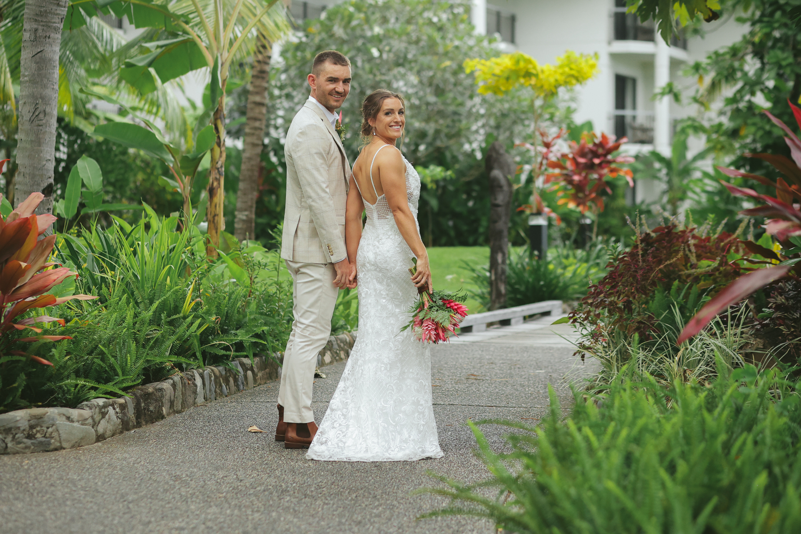Cheer Wedding Photography at Sofitel Fiji