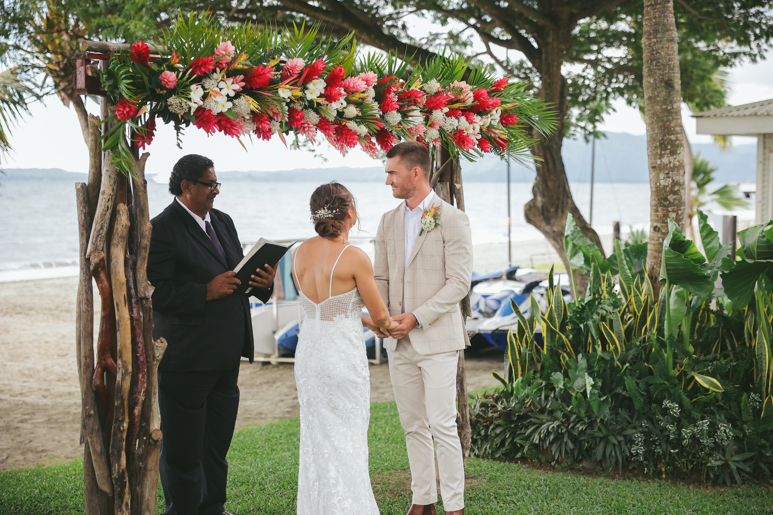 Cheer Wedding Photography at Sofitel Fiji