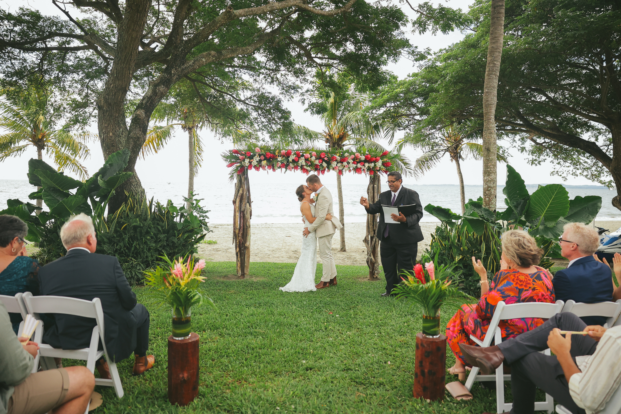Cheer Wedding Photography at Sofitel Fiji