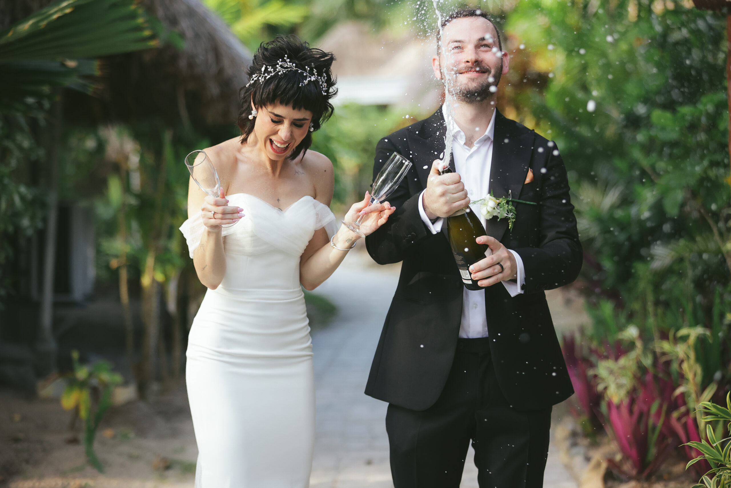 Cheer Wedding Photography at Castaway Island