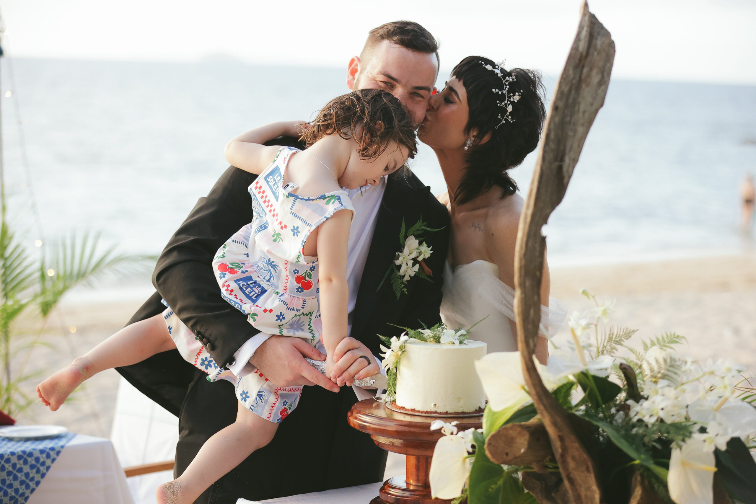 Cheer Wedding Photography at Castaway Island